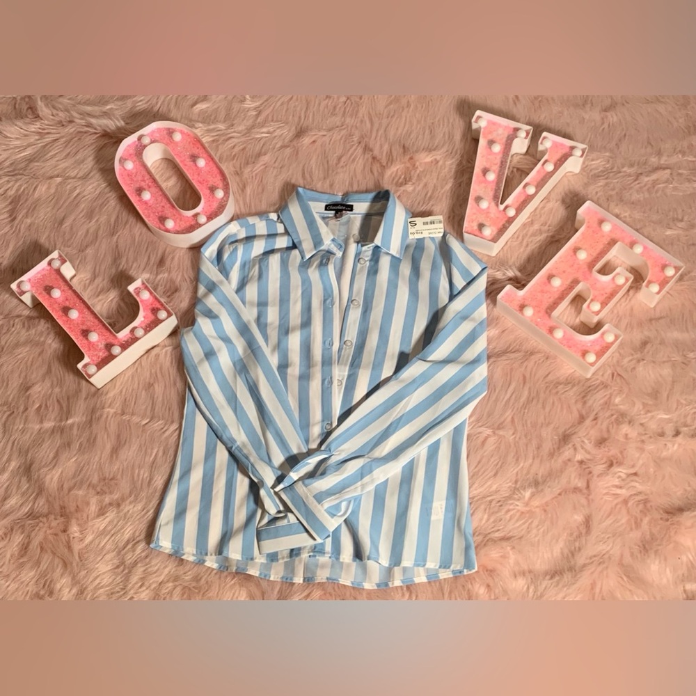 Women’s White and Blue Striped Dress Shirt